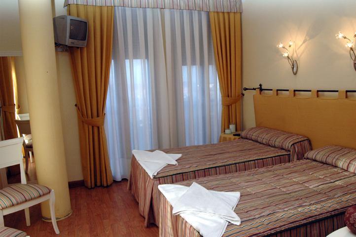Hostal Stop كانتاليخو المظهر الخارجي الصورة